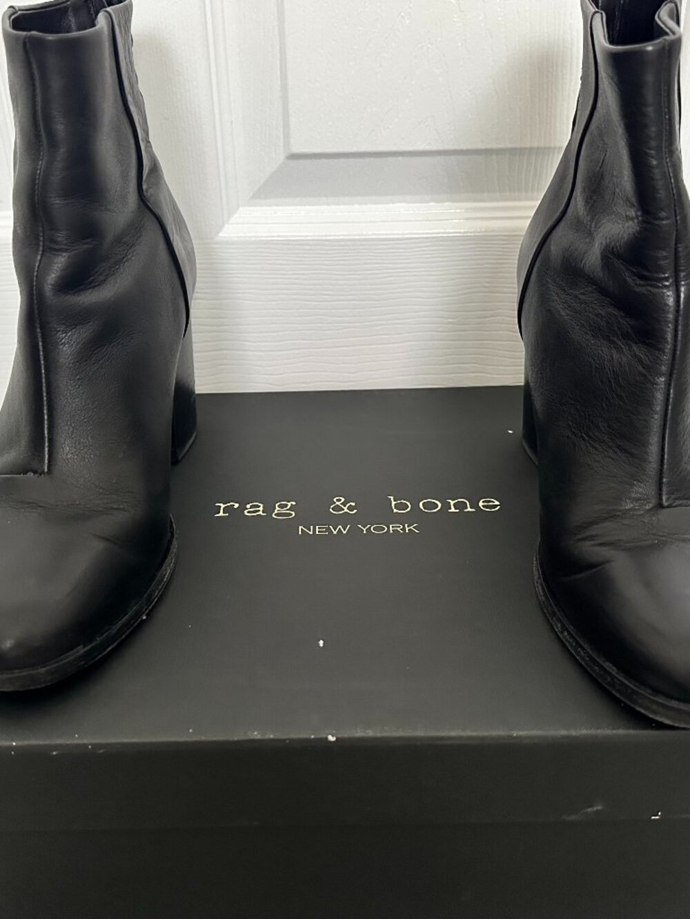 Rag & Bone Womens Black Ashby Ankle High Black Leather Style #: W265F1462J size